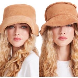 STEVE MADDEN Reversible Faux Fur Bucket Hat Tan